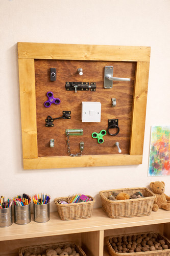 Busy board frame - busy, early
